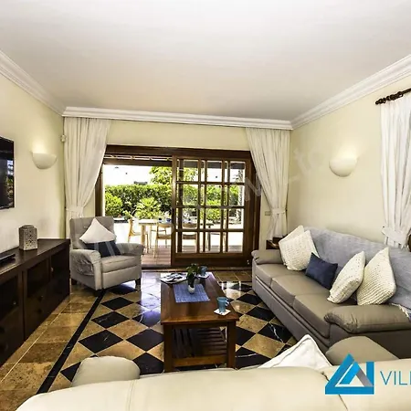 Villa Henry - Lh187 By Now Ltd *
